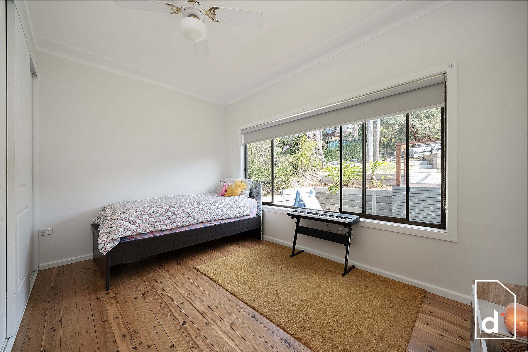 15 Ian Bruce Crescent, Balgownie NSW