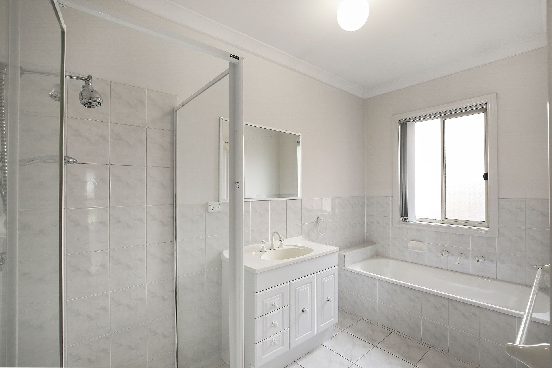 3 BEDROOM DELIGHT!
