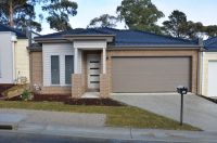 20 Denistoun Crescent, Cranbourne VIC