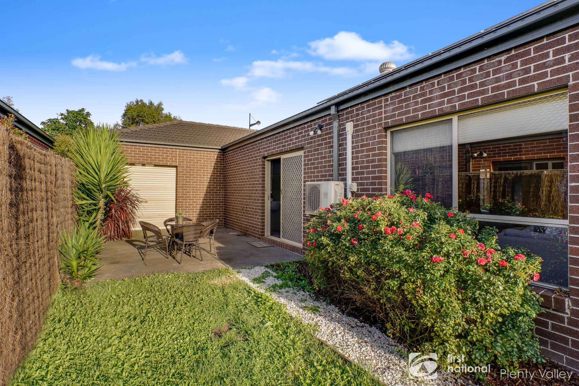 21 Songbird Crescent South Morang, South Morang - Thumbnail 2