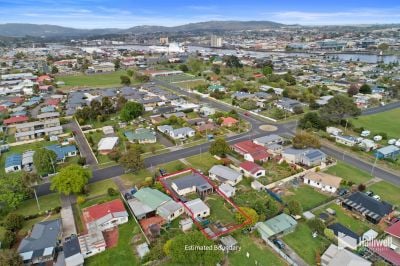 9 Brooke Street, East Devonport, East Devonport - Thumbnail 2
