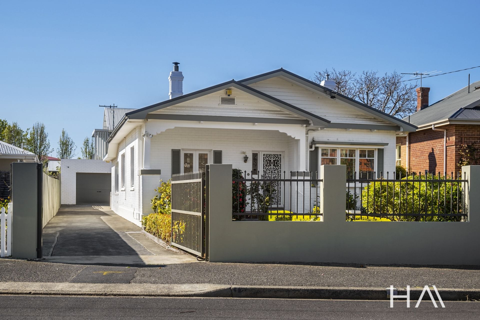 12 Elma Road Sandy Bay, Sandy Bay - Thumbnail 3