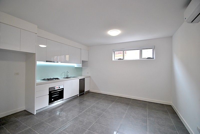 103/356 Carlisle Street, St Kilda East - Thumbnail 3