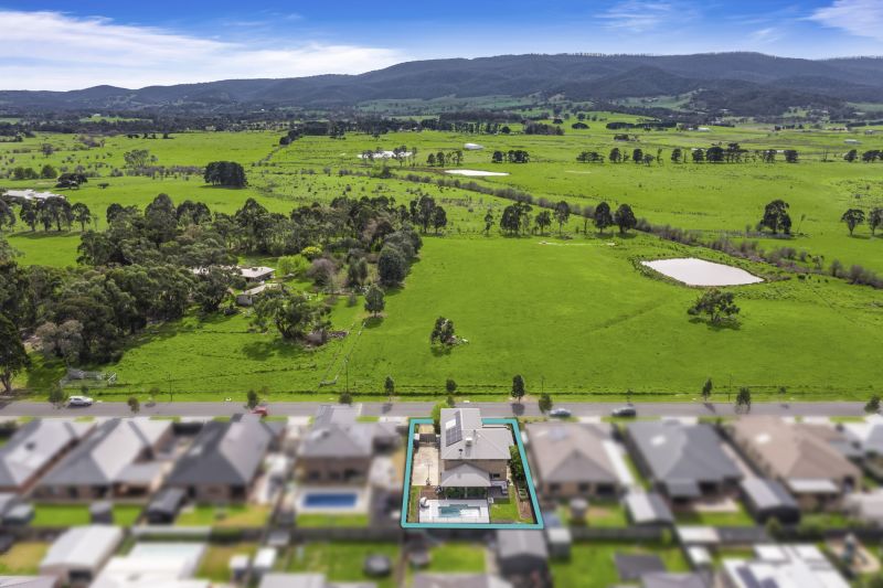 Real Estate For Sale 70 Tambo Circuit Whittlesea , VIC