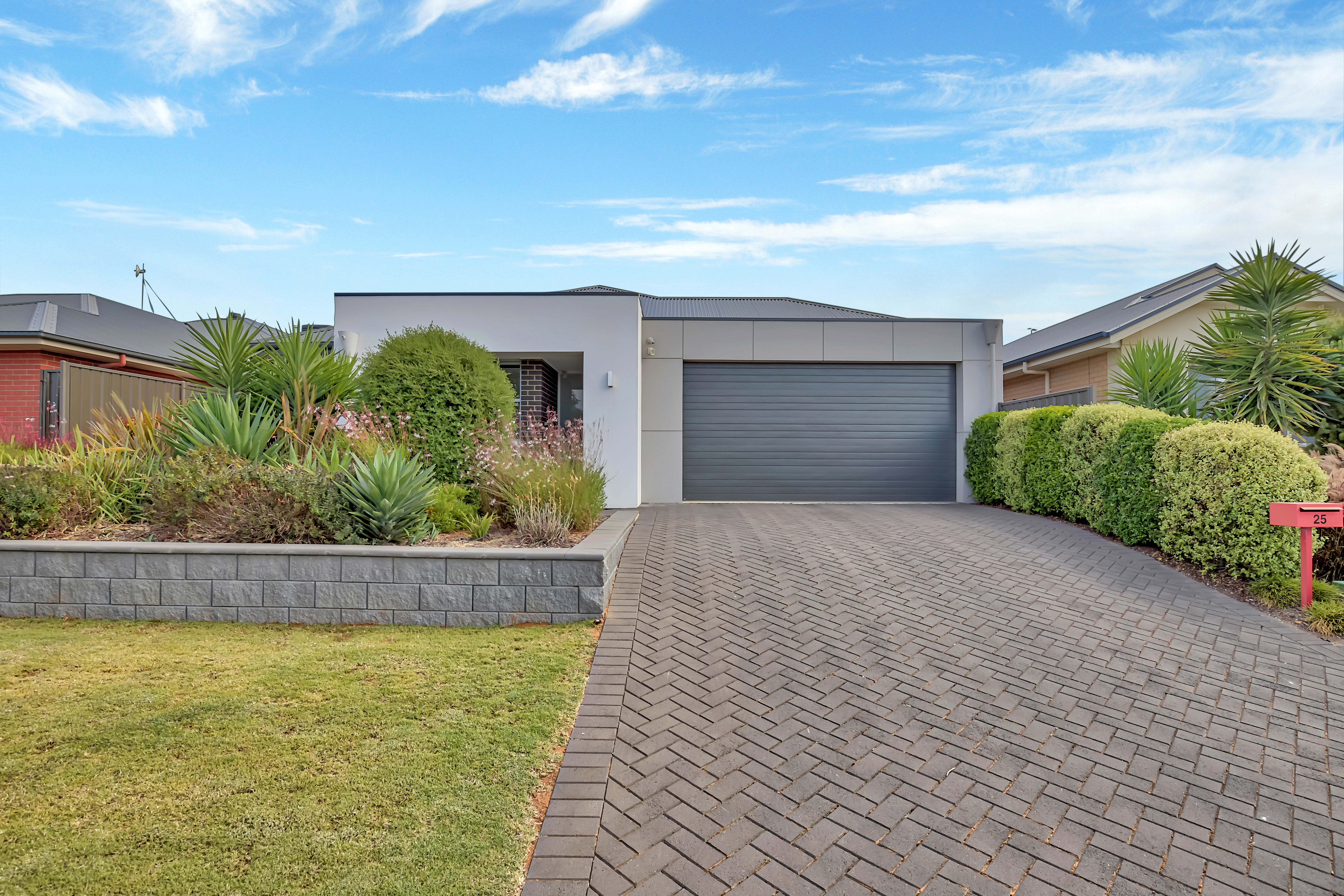 25 Bayley Circuit Trott Park 5158