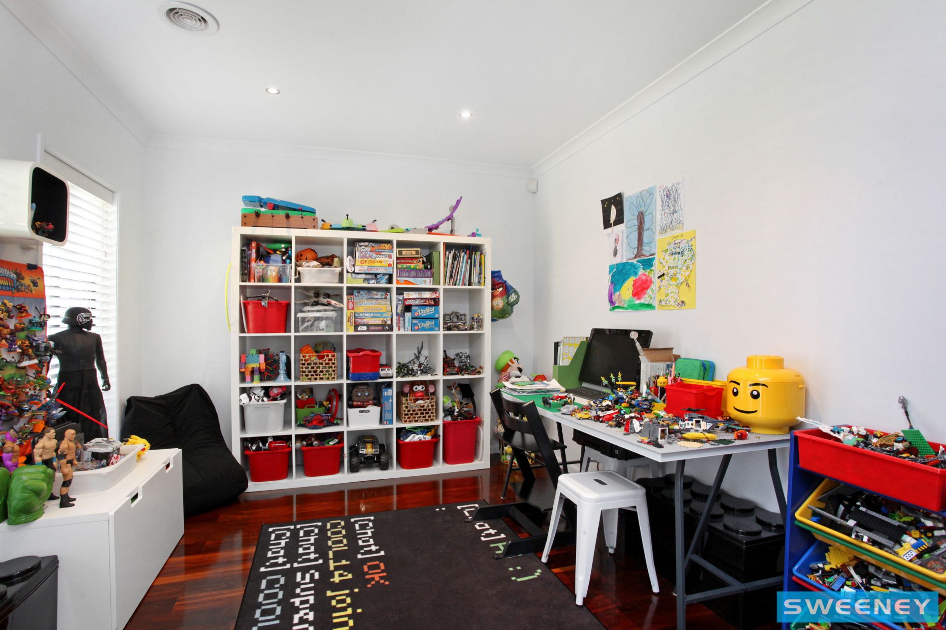 12 Holcolme Street, Caroline Springs - Thumbnail 7
