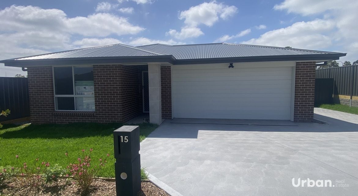 Gillieston Heights 15 Footwall Road