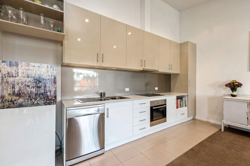 10/158 Barkly street, Footscray - Thumbnail 6