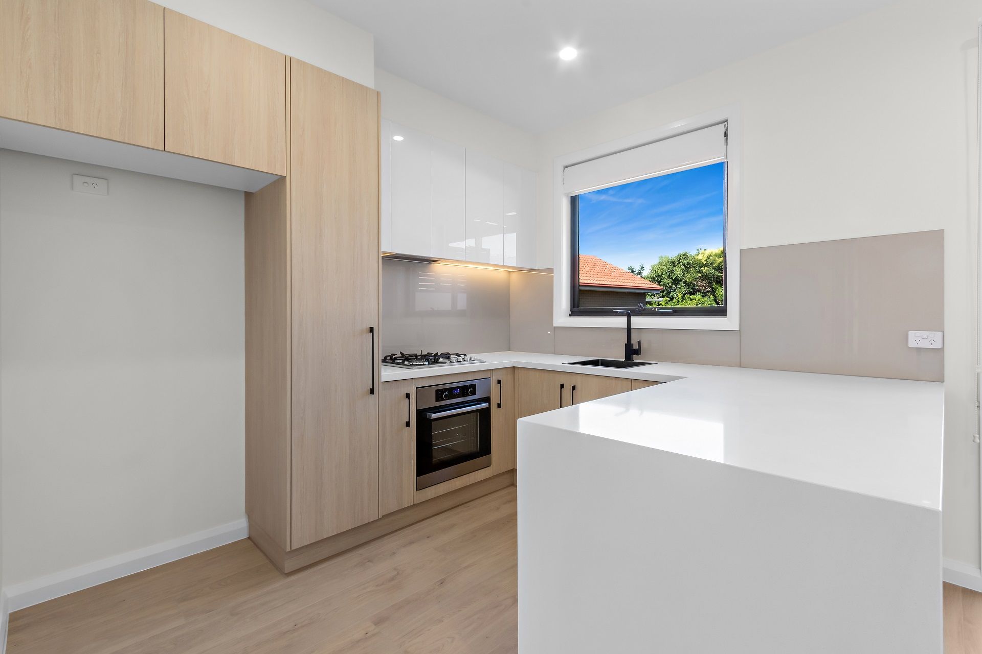 BRAND NEW HOME IN THE HEART OF BUNDOORA