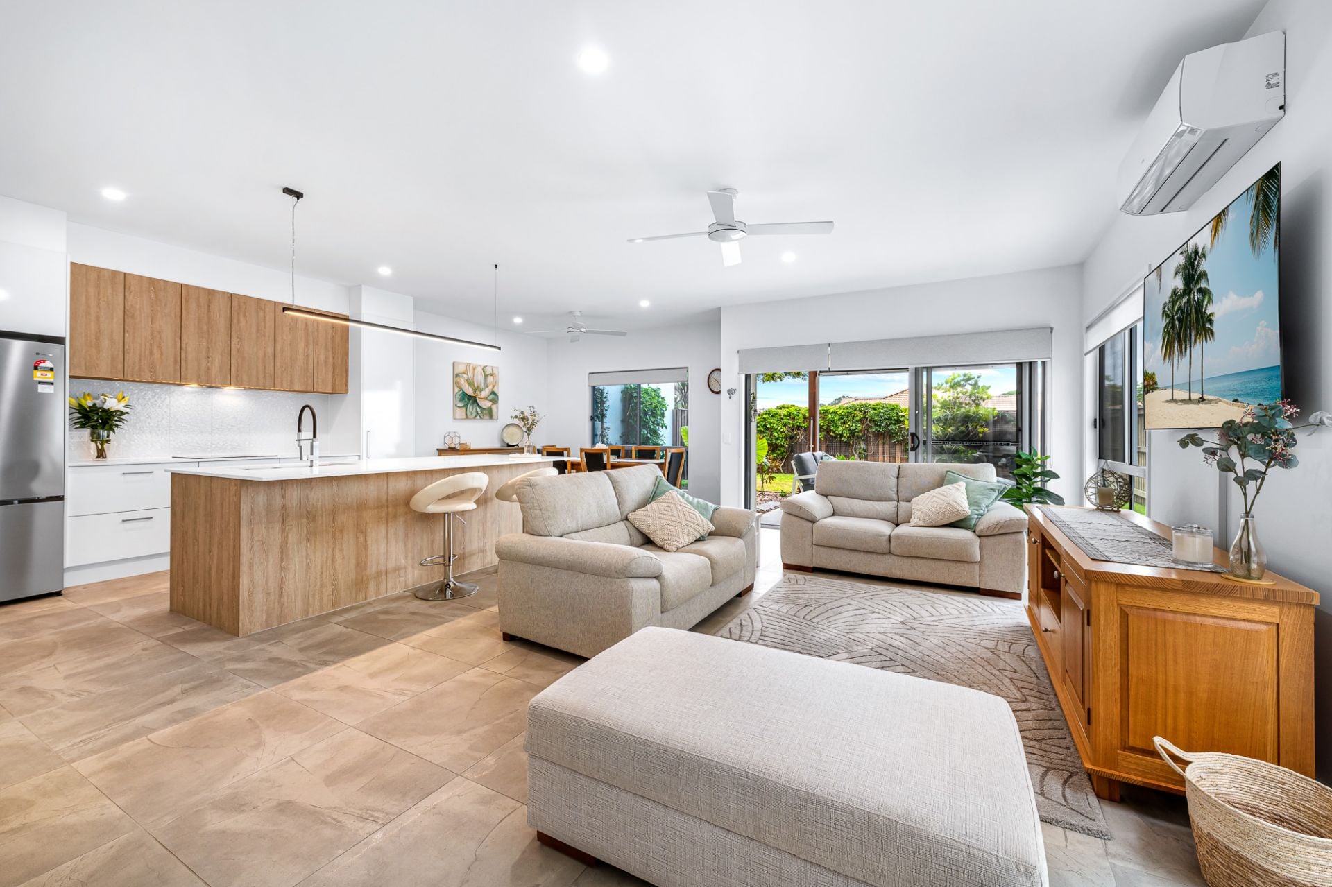 40 Osborne Circuit Maroochydore QLD, Maroochydore - Thumbnail 2