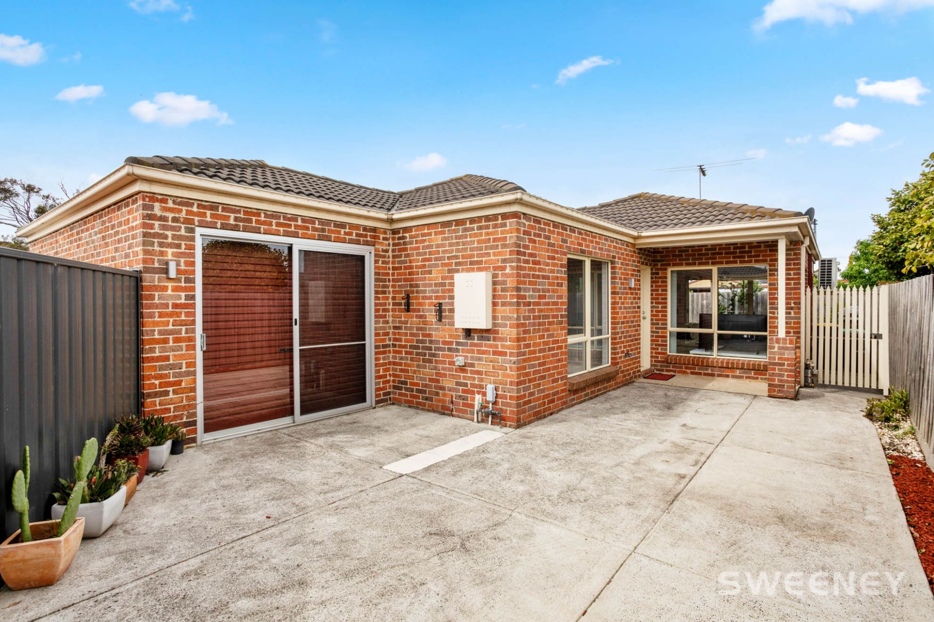 2/89 Talbot Street, Altona Meadows - Thumbnail 2