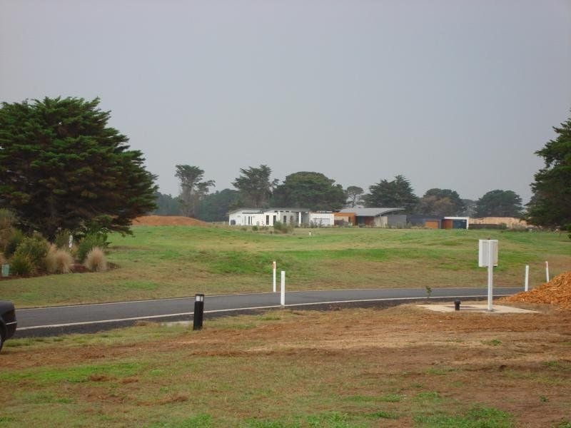 80/37 Fourteenth Road BARWON HEADS VIC, Barwon Heads - Thumbnail 2