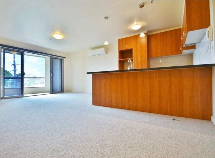 The Pinnacle - Oversized Modern Apartment