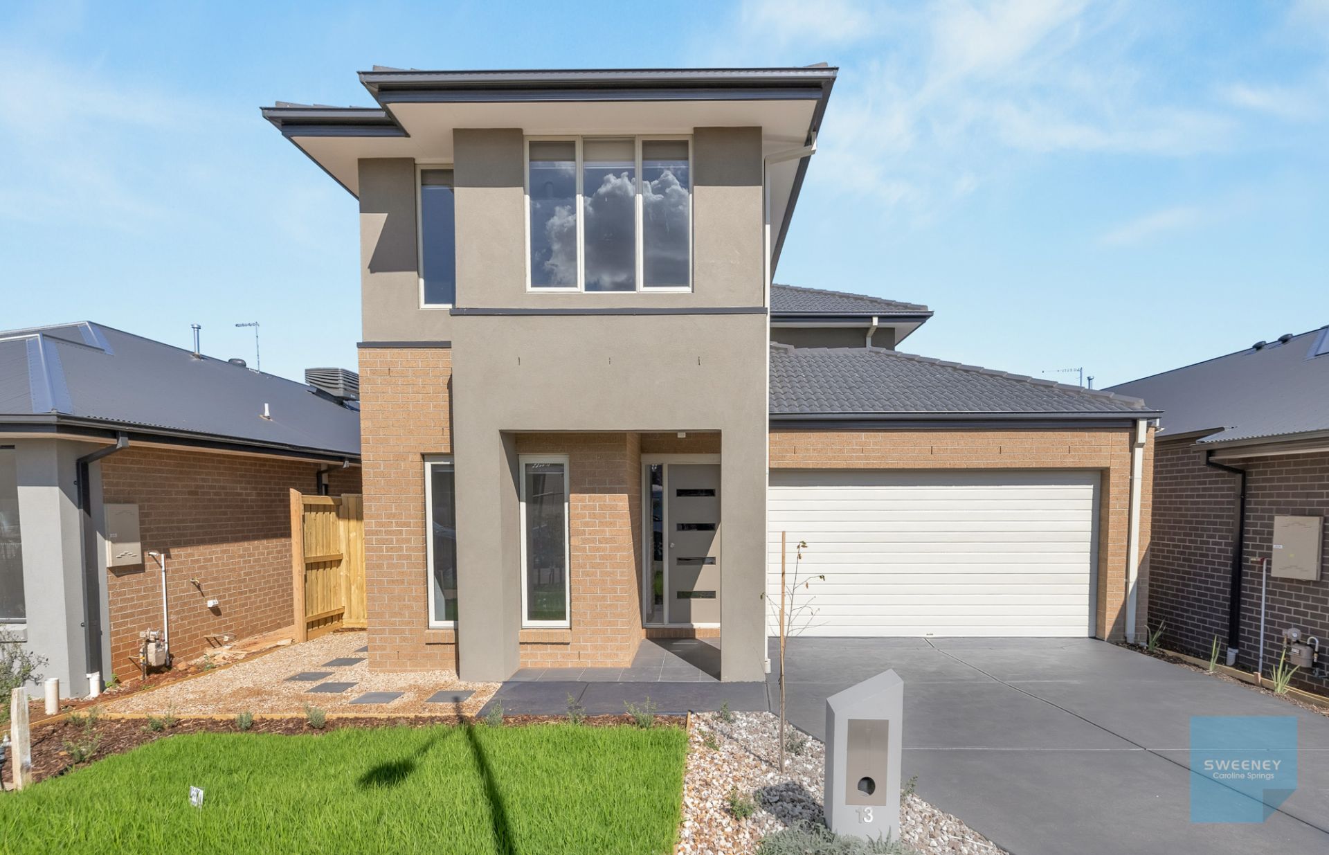 13 Milos Court, Fraser Rise - Thumbnail 2