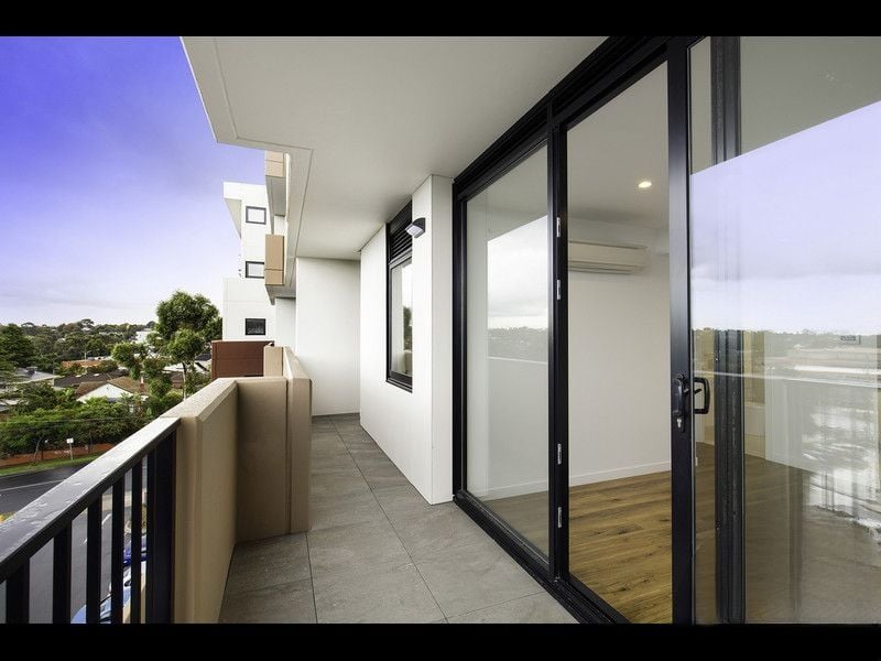 425/70 Batesford Road, Chadstone - Thumbnail 8