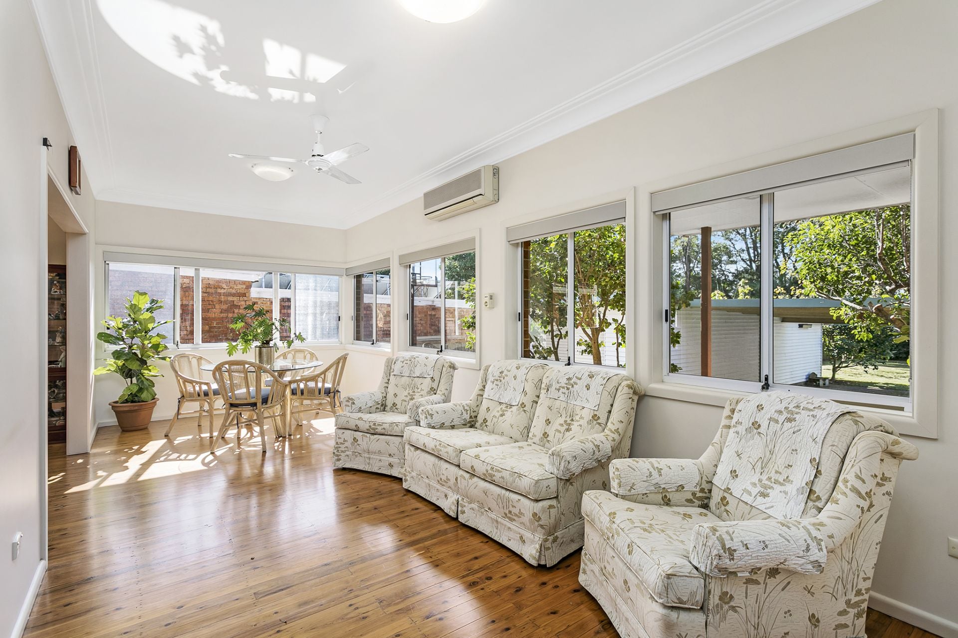 10 Churchill Avenue Kirrawee NSW, Kirrawee - Thumbnail 7