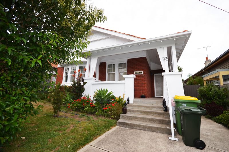 96 Westbourne Grove, Northcote