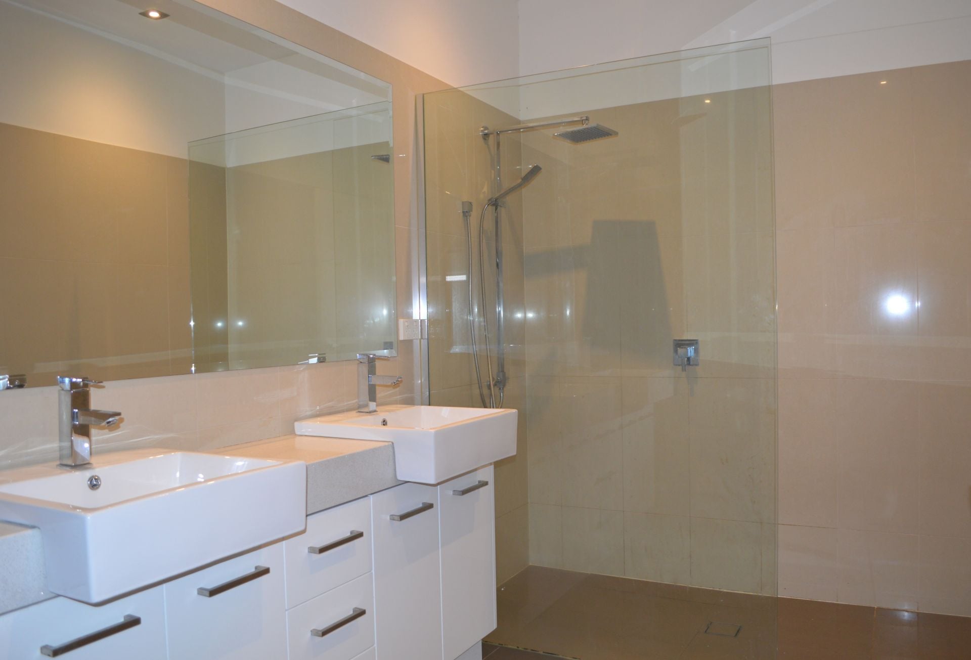 FAMILY DELIGHT OVERLOOKING PARKLANDS  *Insp Thu 11th Jan @ 5:00pm & Sat 13th Jan @ 9:15am*