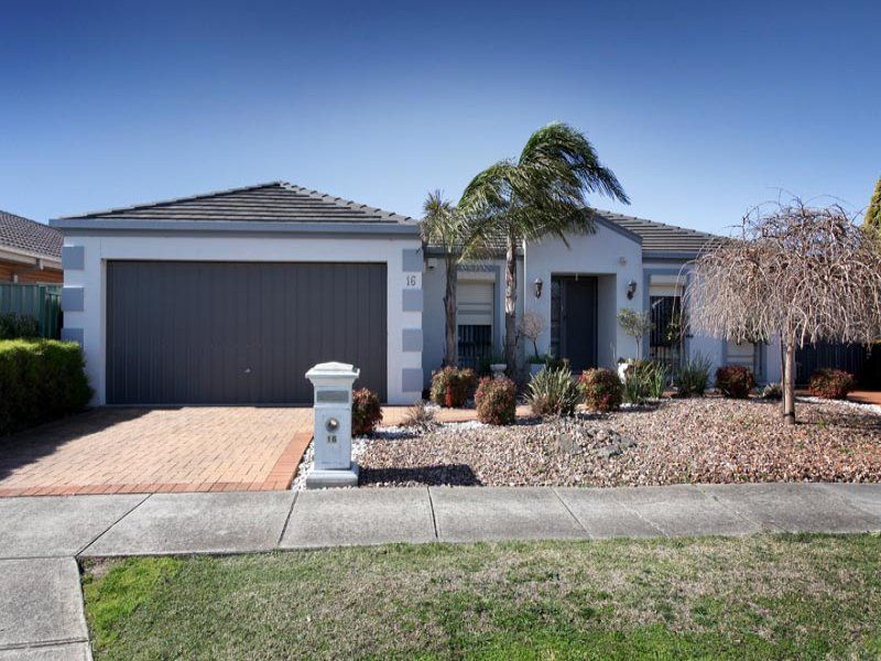16 Niewand Avenue, Burnside - Thumbnail 2