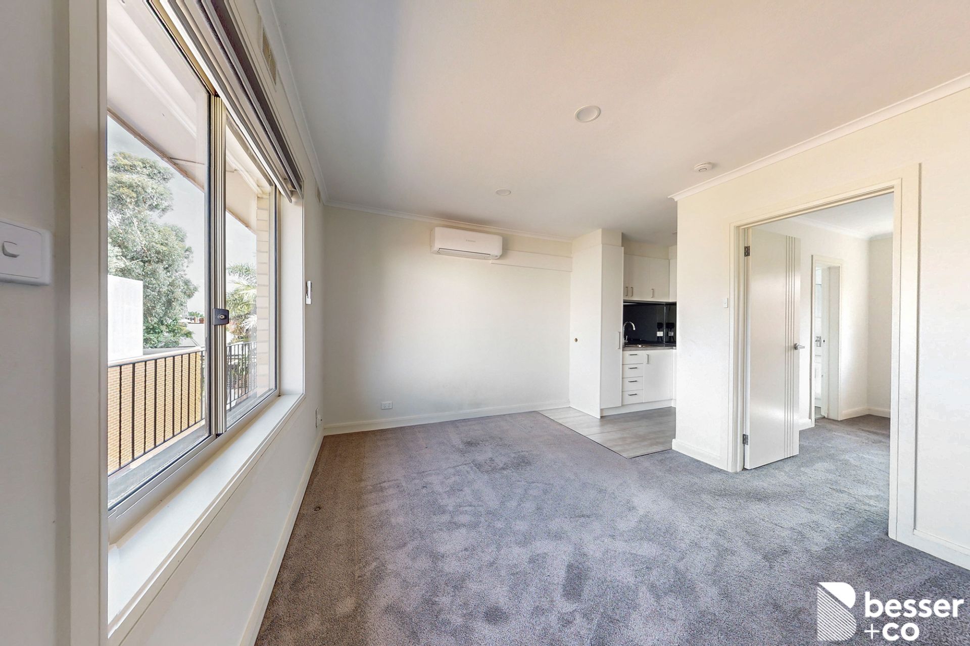 8/3 Smith Street, Thornbury - Thumbnail 2