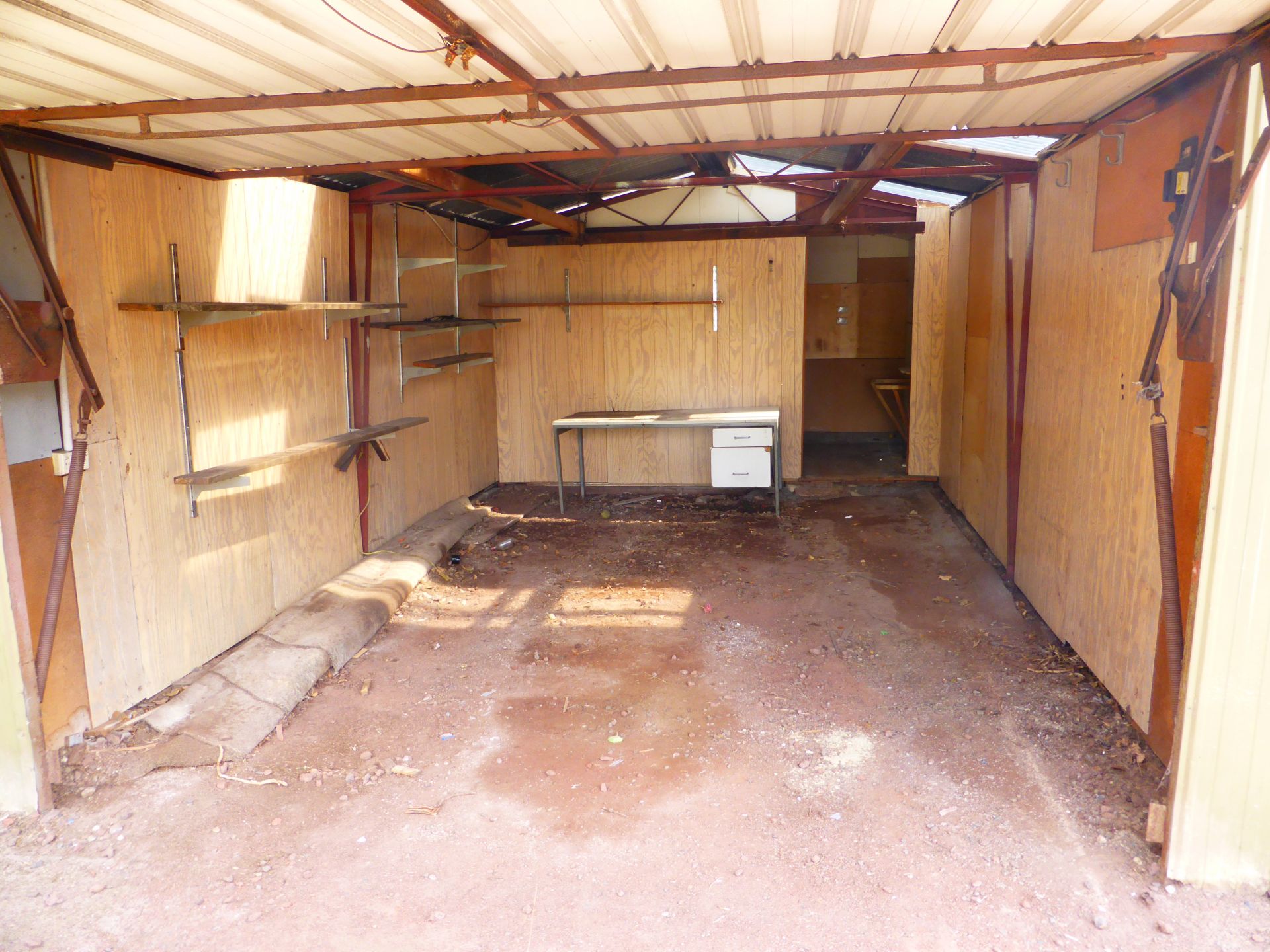 Perfectly hidden, Perfectly Cosy

*6 Month Lease with possible Extension*