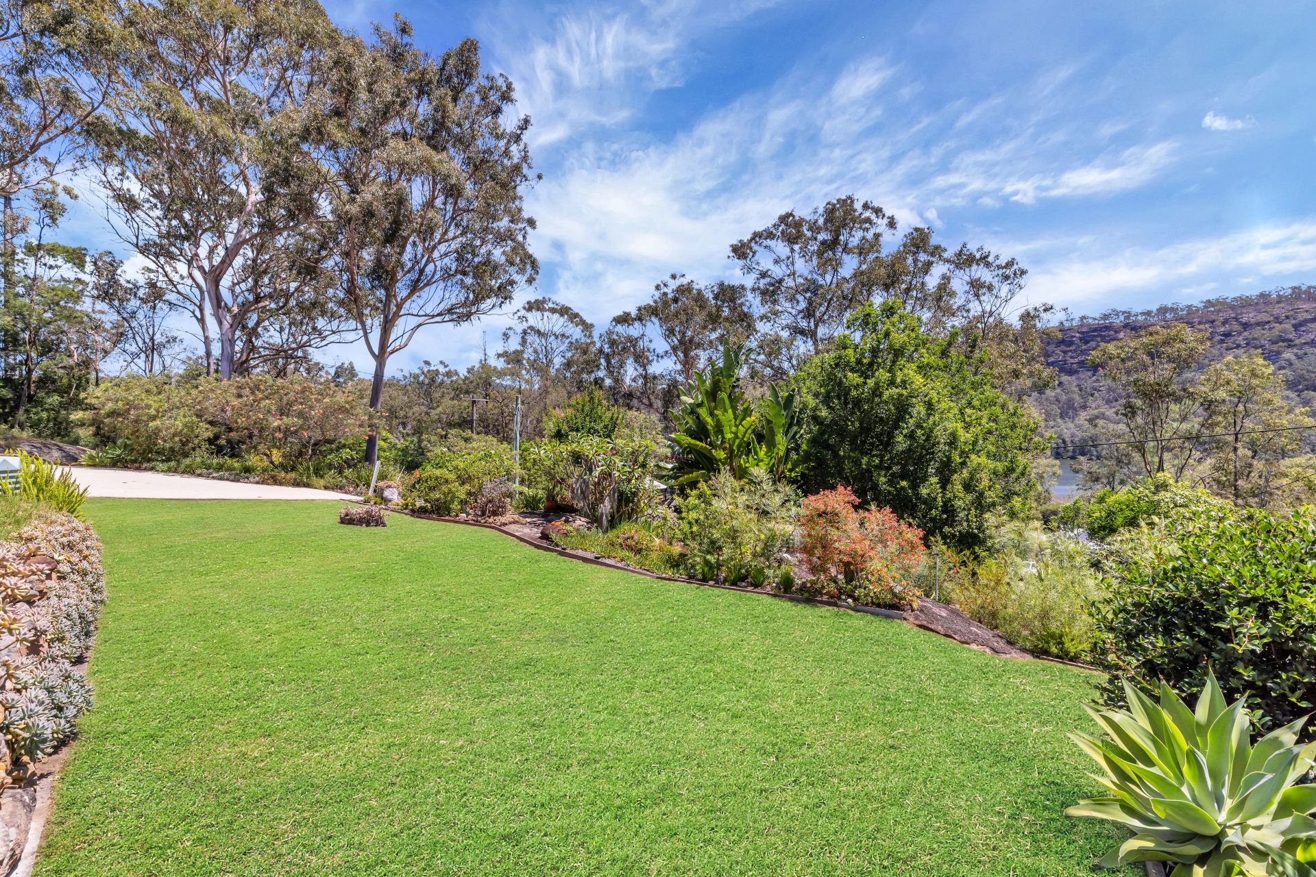 Real Estate For Sale 5936 Wisemans ferry Road Gunderman , NSW