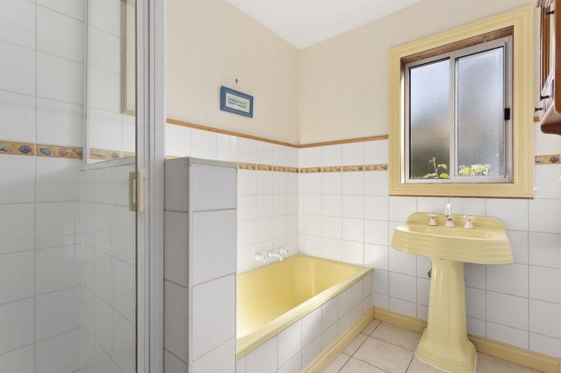 20 Sinclair Street COLAC VIC, Colac - Thumbnail 4