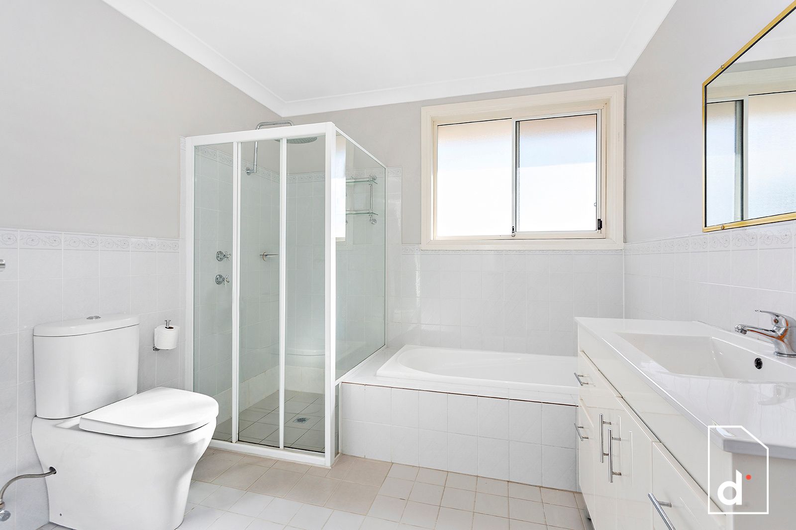 8/2-4 Liddle Street, Woonona NSW