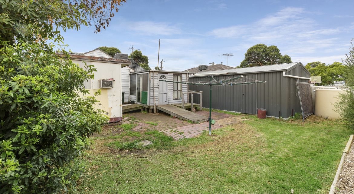RENOVATED FAMILY HOME!