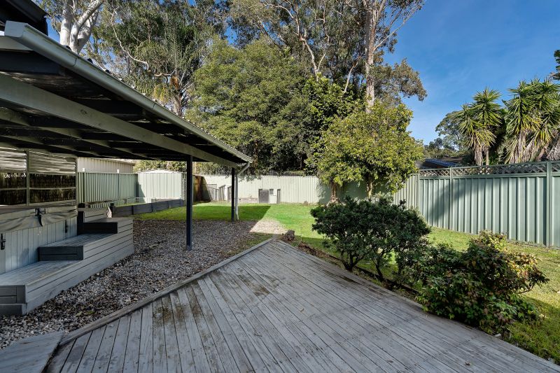 Real Estate For Sale 18 Lakeshore Avenue Kingfisher Shores , NSW