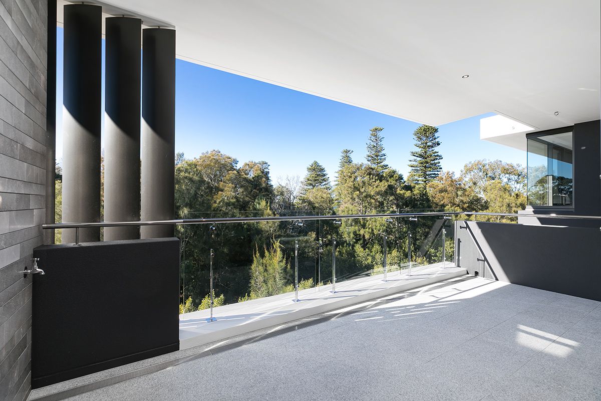 304/177 Russell Ave DOLLS POINT 2219