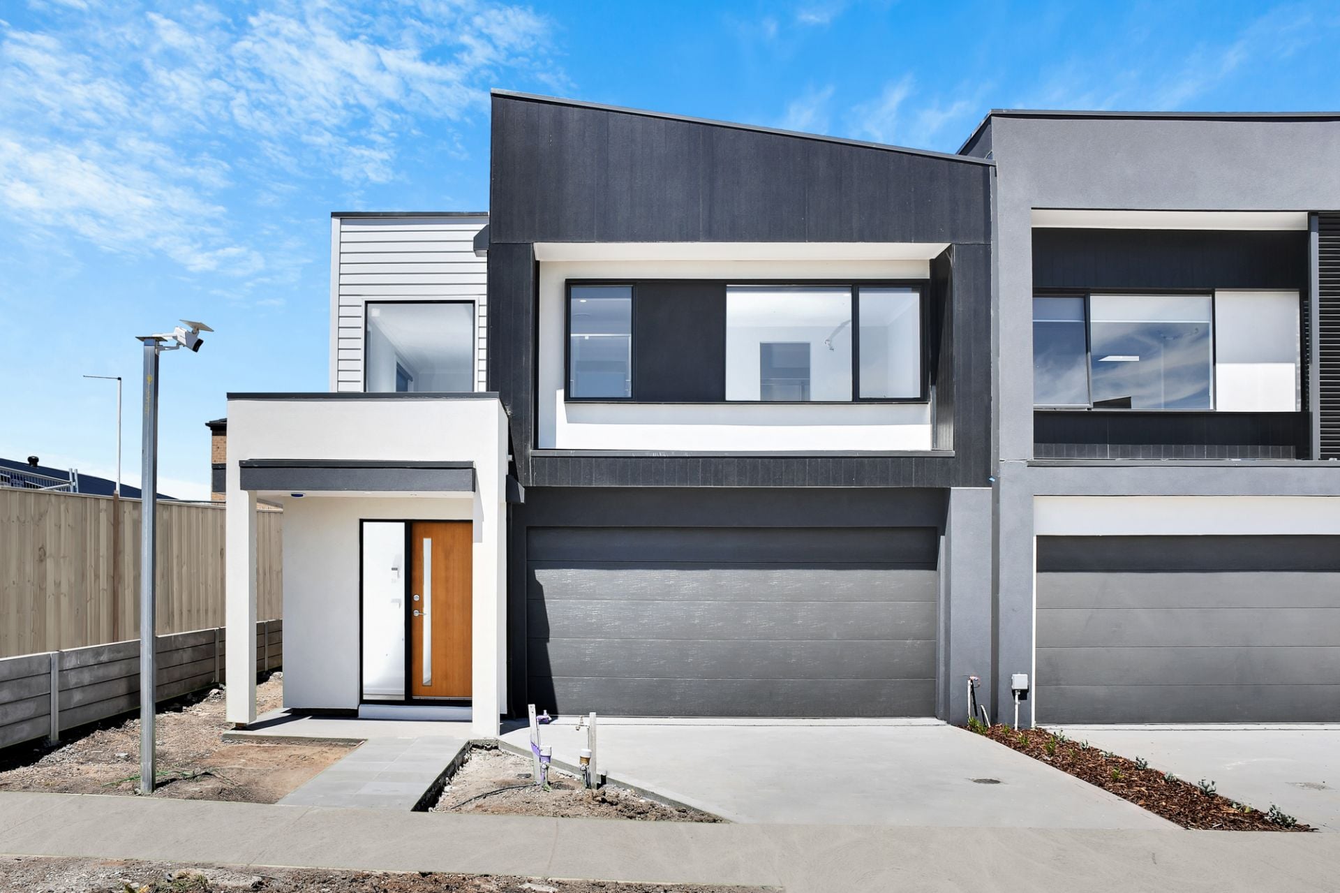 Modern & Brand New Townhouse