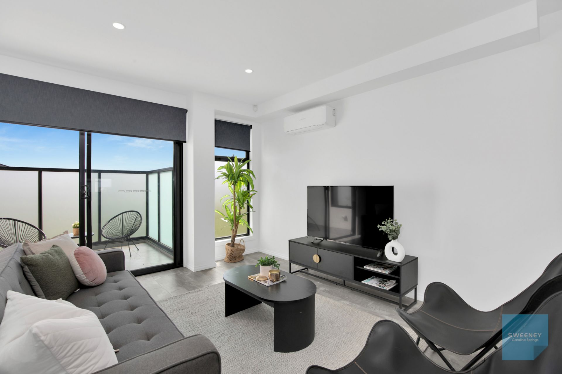 2/13 Vinko Court, Fraser Rise - Thumbnail 7