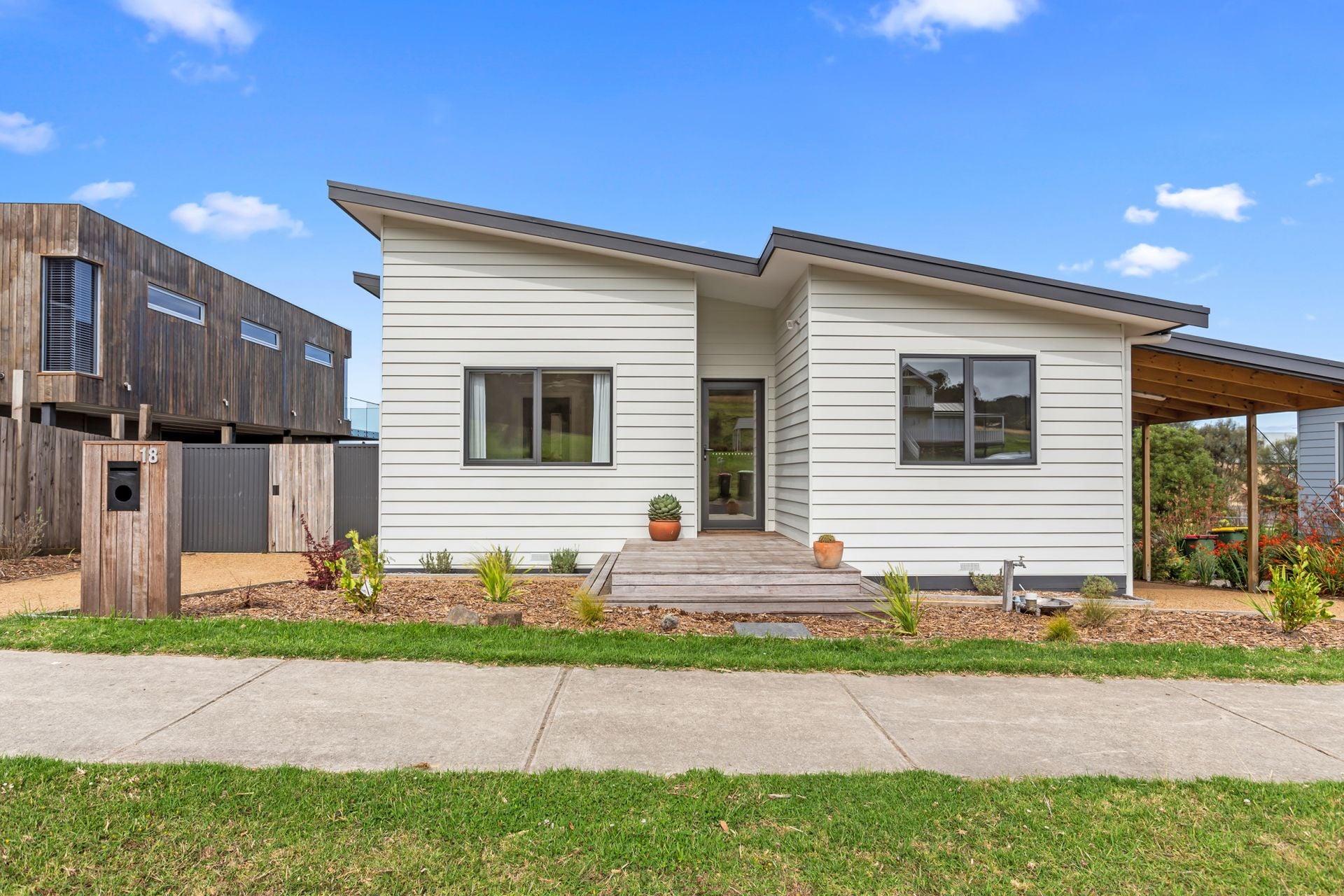 18 Seeberg Court, Apollo Bay - Thumbnail 2