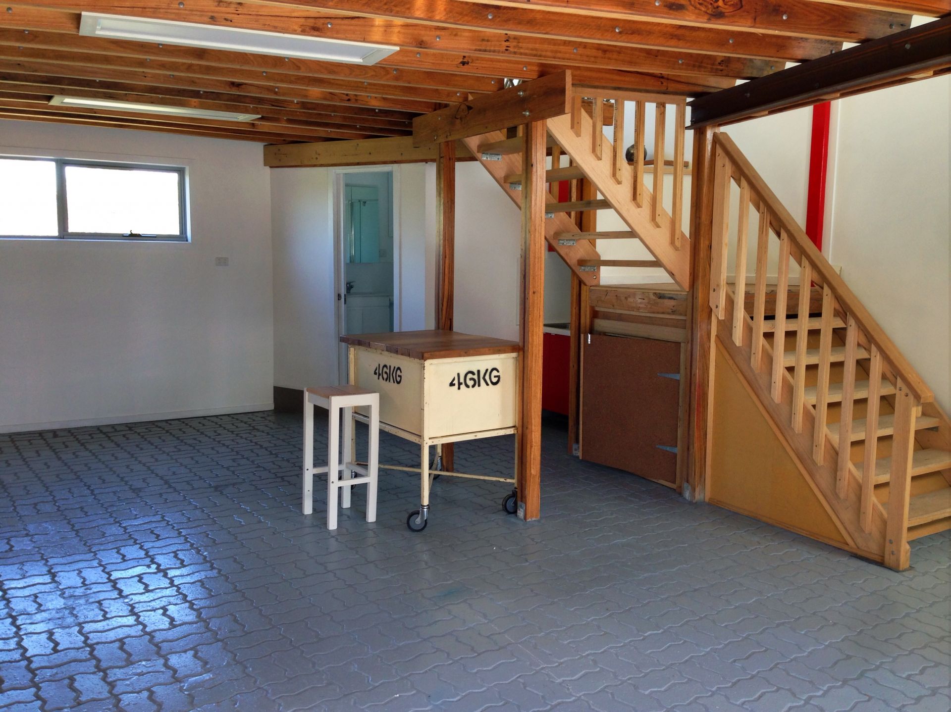 MERRI CREEK STUDIO-NO GST PAYABLE