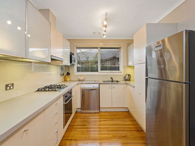 30 Scherman Drive, Altona Meadows - Thumbnail 6