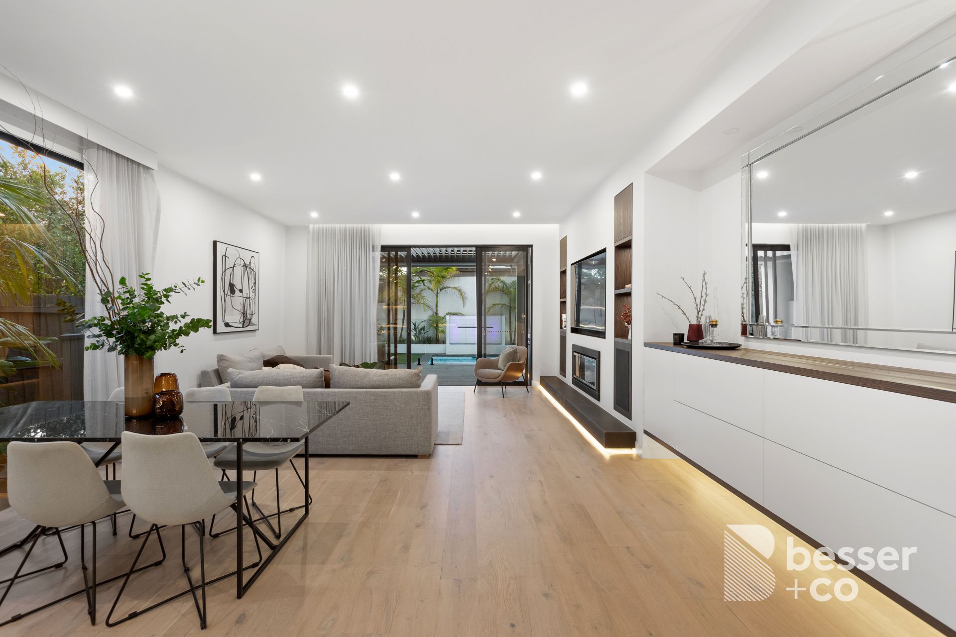 55A Bundeera Road, Caulfield South - Thumbnail 4