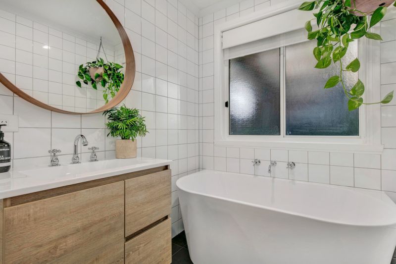 3 Irvine Court, Altona Meadows - Thumbnail 5