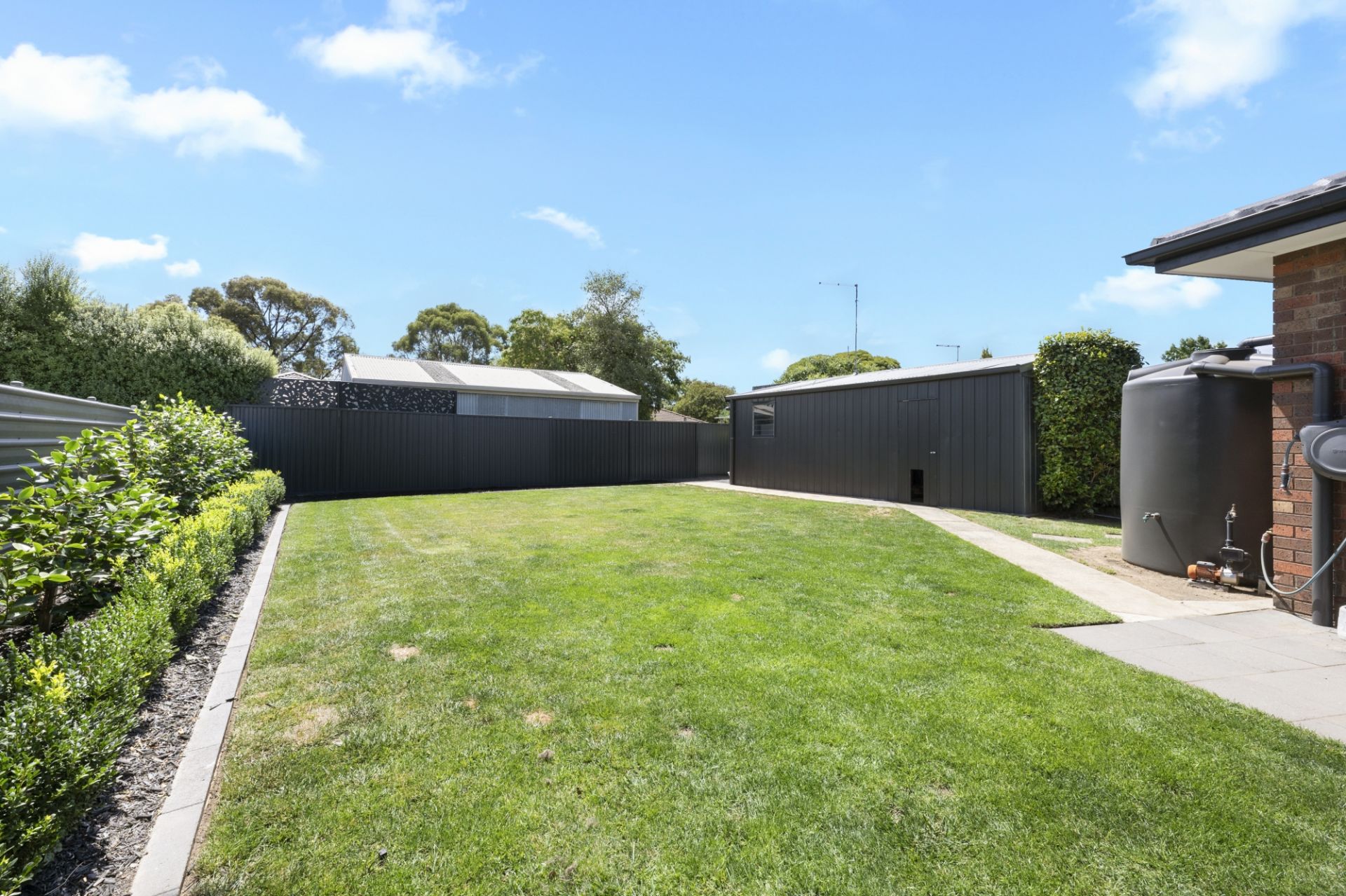 32 Hinkler Avenue Sebastopol VIC, Sebastopol - Thumbnail 3