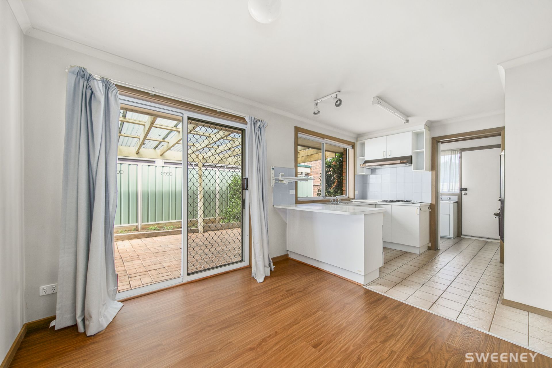 48 Roach Drive, Altona Meadows - Thumbnail 7