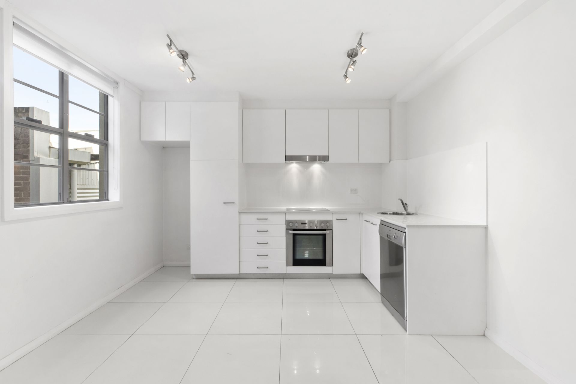 8/233 Cope Street, Waterloo Mitchell Estate Agents