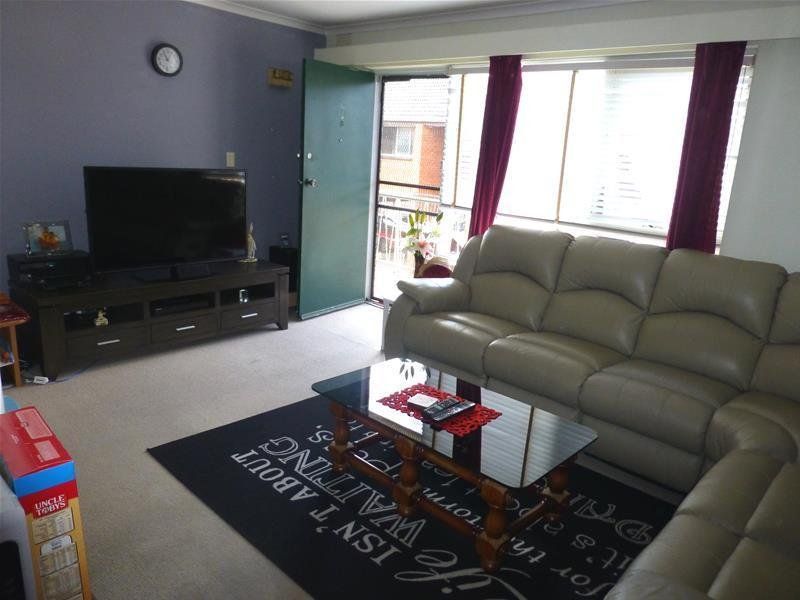 Neat & Tidy First Floor Apartment