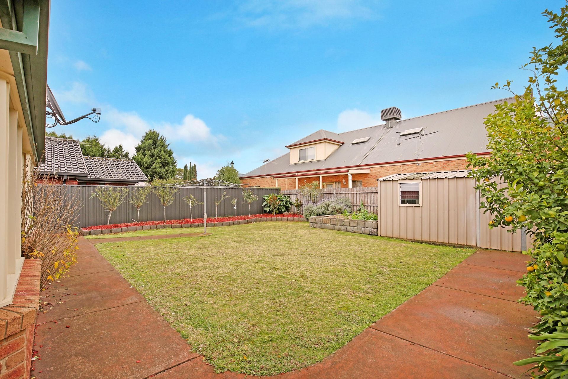 Lovely & Spacious Family Home