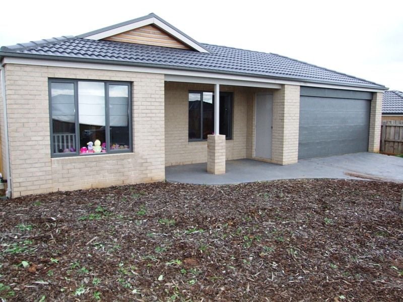 1 Ethan Street, Bacchus Marsh - Thumbnail 2