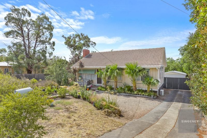 6 Lidgett Street, Bacchus Marsh - Thumbnail 2
