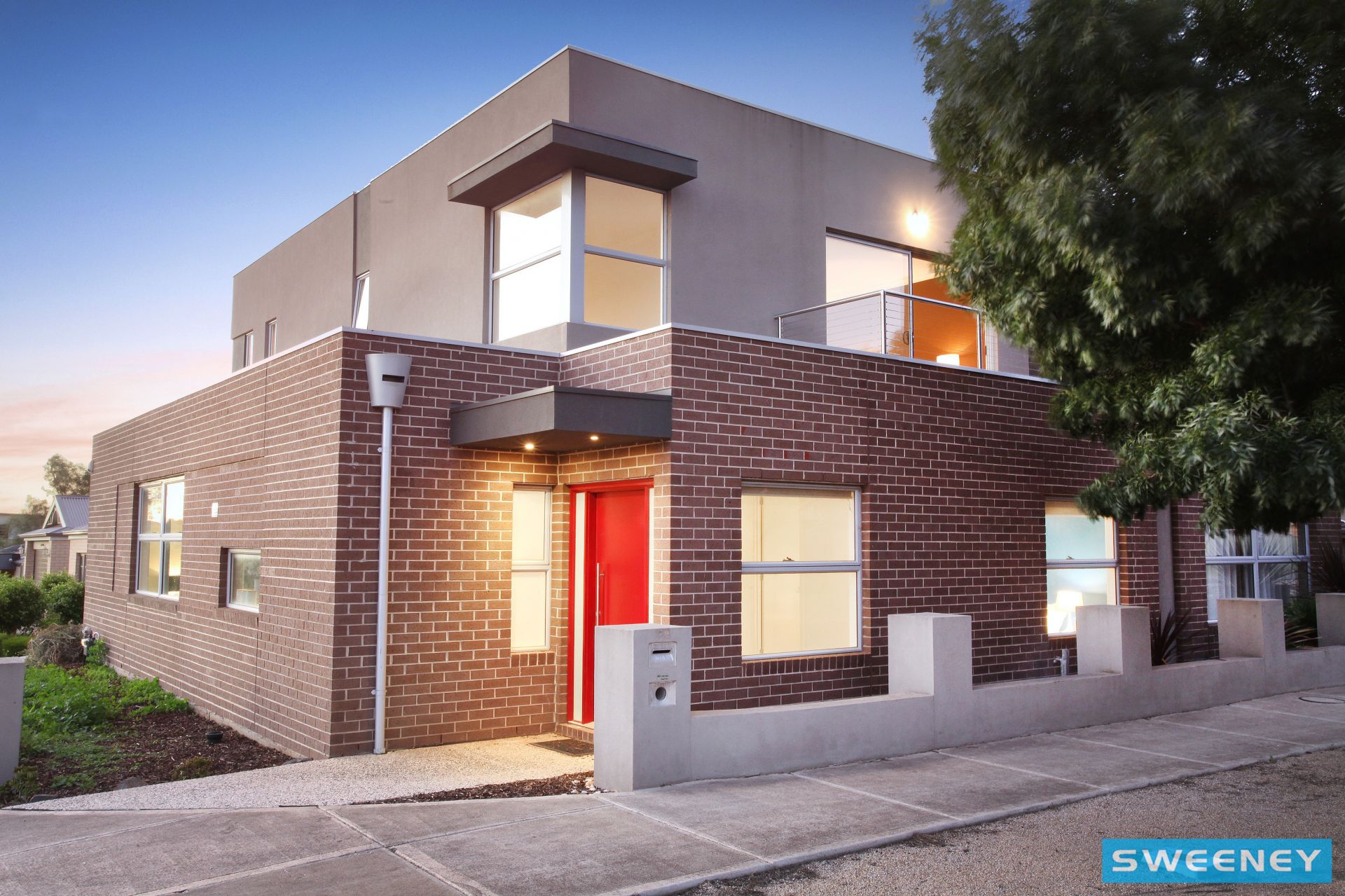 28 Dahlia Drive, Caroline Springs - Thumbnail 3
