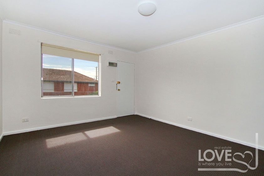 Spacious Apartment in Prime Position!