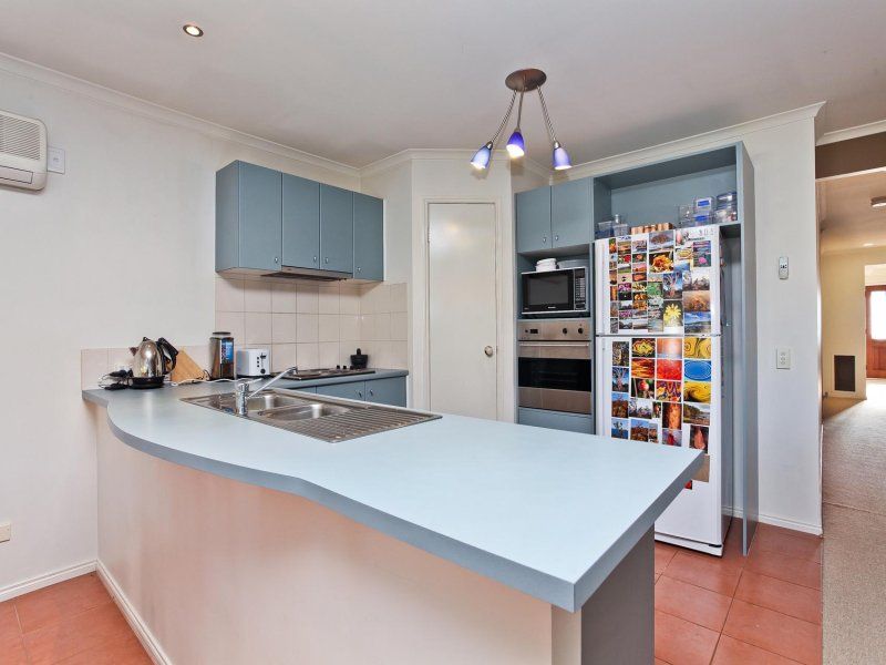 4 Monica Avenue, Caroline Springs - Thumbnail 3
