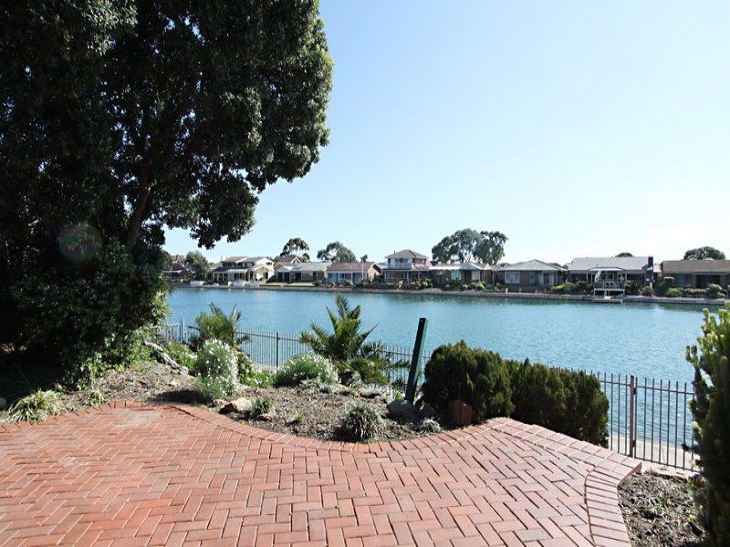 19 Lakeview Avenue West Lakes 5021