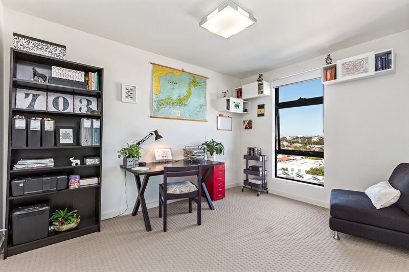703/277-285 Barkly Street, Footscray - Thumbnail 4